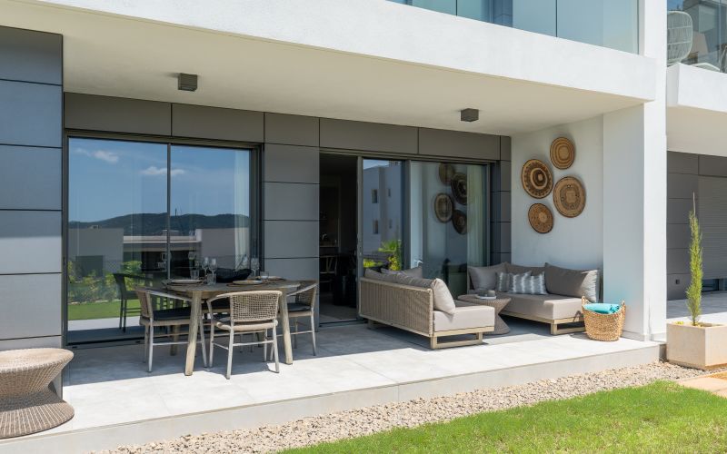 PLANTA BAJA CON JARDÍN EN CALA GRACIO