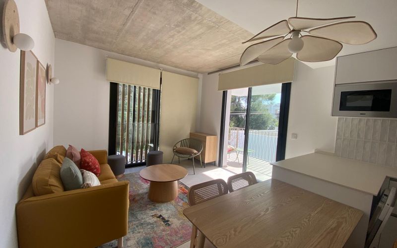 ALQUILER ÚNICAMENTE PARA EMPRESAS