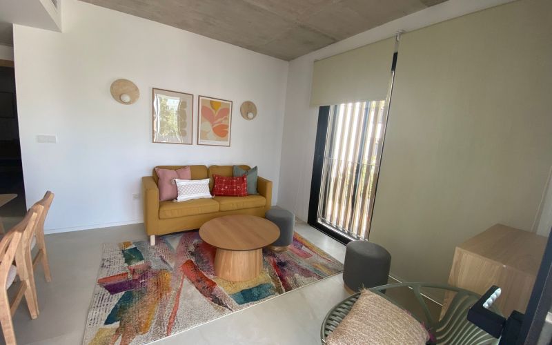 ALQUILER ÚNICAMENTE PARA EMPRESAS