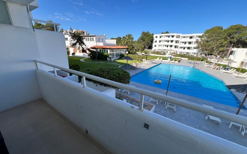 OPORTUNIDAD!!!! APARTAMENTO DE 1 HABITACIÓN  EN COMUNIDAD CERCA DE LA PLAYA CON PISCINA COMUNITARIA